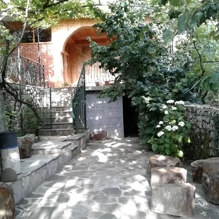 Village Cottages Bakuli * Saraqinishte